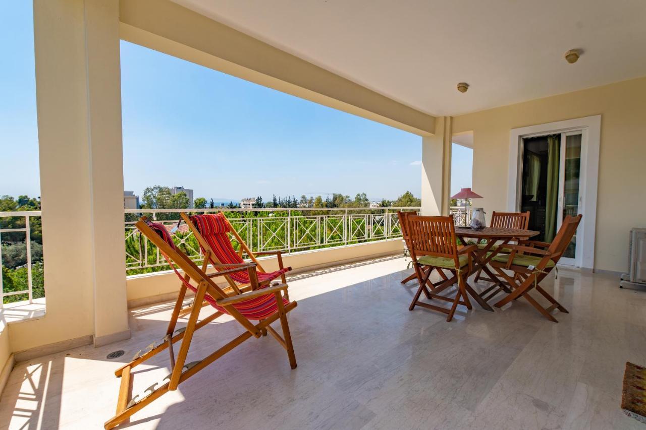 Spacious Apartment In Kavouri Athen Exterior foto